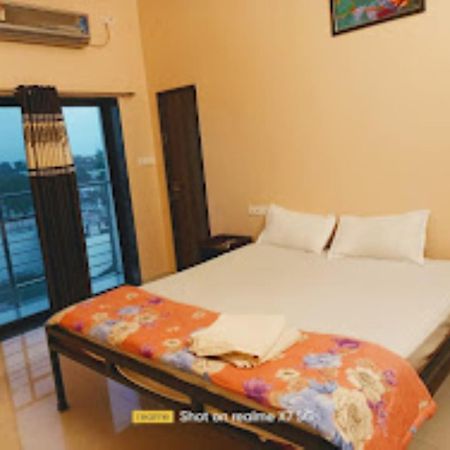 Hotel Hariram Tower Wardha Esterno foto