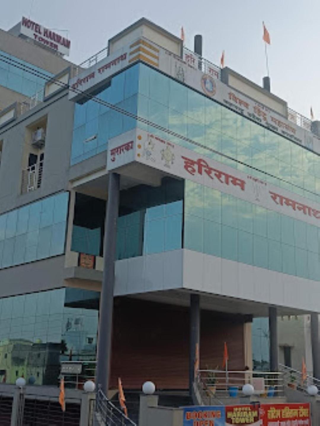 Hotel Hariram Tower Wardha Esterno foto